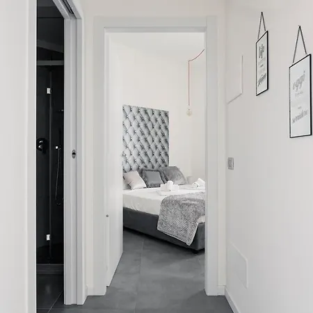 Apartamento Mc5 Next To Duomo Square *